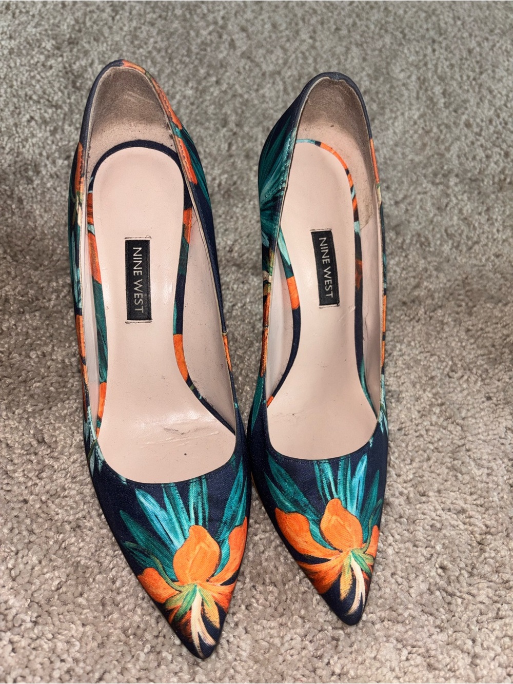 Nine West Navy Blue Satin Tropical Bird of Paradise Pointed Stiletto Heels 8M